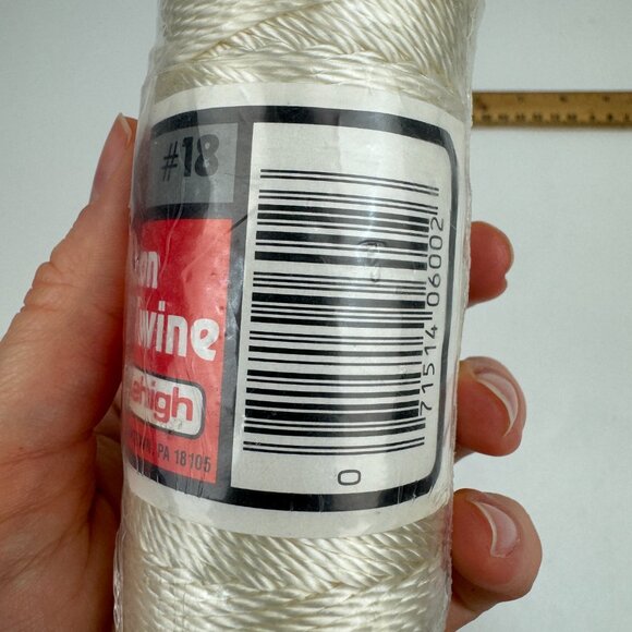 1 Sealed White Nylon Seine Twine String Lehigh 225 Feet #18 Allentown PA - Picture 6 of 12
